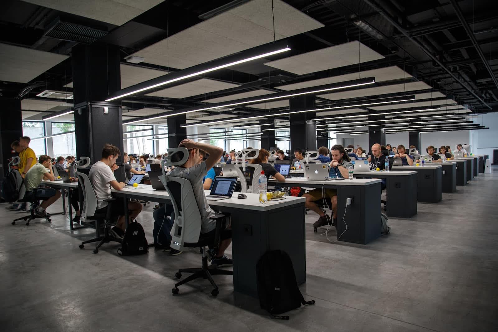 Etiqueta en la Oficina