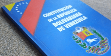 A las señoras del CNE